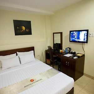Economy King Room